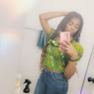 Meet your Posher, Nia